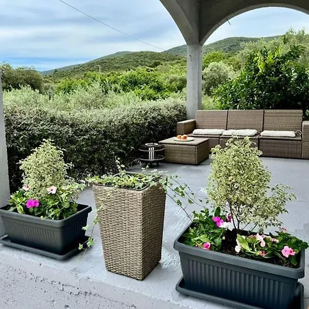 Holiday home Berta Racisce